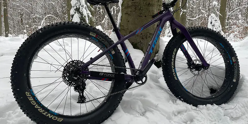 Jezdíme v zimě na sněhu a ledu 2025/2026 CSJ CYKLOSERVIS JEVANY. Zimní servisy kol, elektrokol Praha-východ