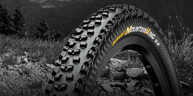 GT Test: Trails Continental Mountain King III kevlar. Spolehlivý plášť do bláta, sněhu, deště.
